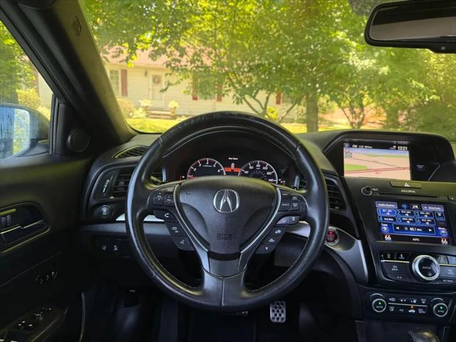 2016 Acura ILX Premium/A-Spec Package
