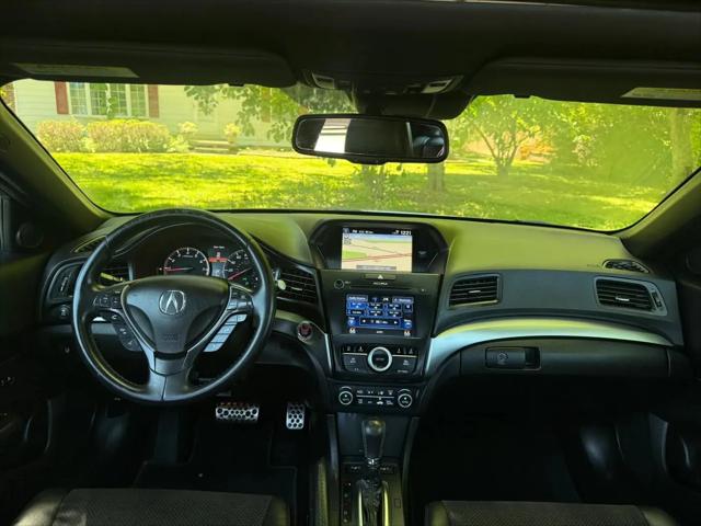 2016 Acura ILX Premium/A-Spec Package