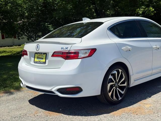 2016 Acura ILX Premium/A-Spec Package