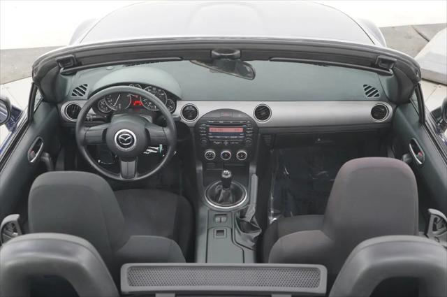 2010 Mazda MX-5 Sport