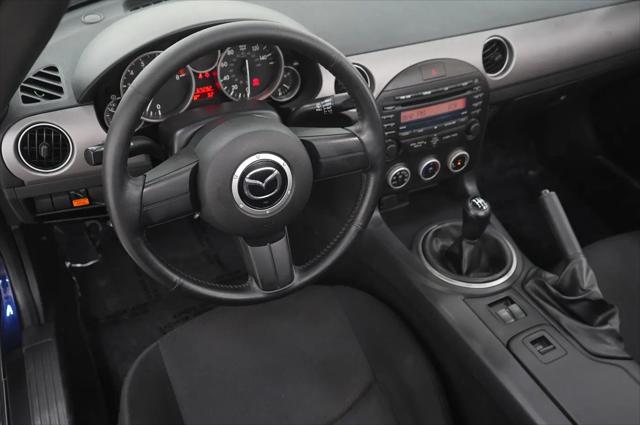 2010 Mazda MX-5 Sport