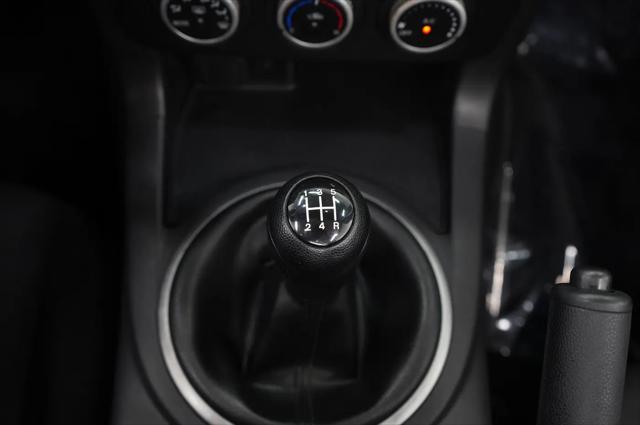 2010 Mazda MX-5 Sport