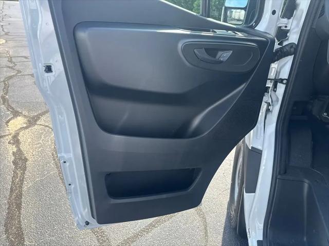 2026 Mercedes-Benz Sprinter 2500 Standard Roof 4-Cyl Diesel