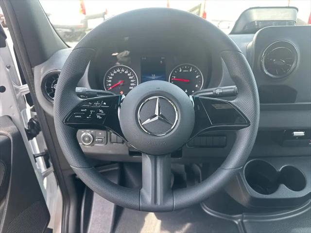 2026 Mercedes-Benz Sprinter 2500 Standard Roof 4-Cyl Diesel