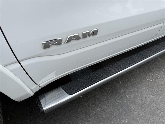 2022 Ram 1500 Laramie Crew Cab 4x4 6'4" Box