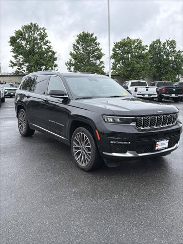 2022 Jeep Grand Cherokee L Summit Reserve 4x4 2022 Jeep Grand Cherokee L Summit Reserve 4x4