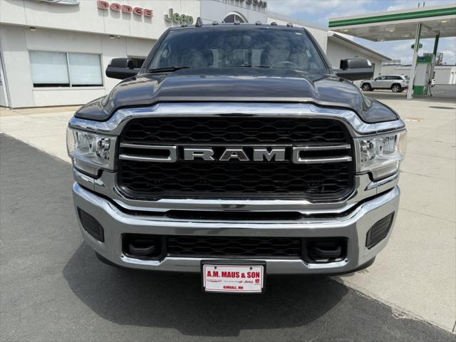 2022 Ram 3500 Tradesman Crew Cab 4x4 6'4" Box