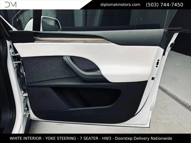 2022 Tesla Model X Dual Motor All-Wheel Drive