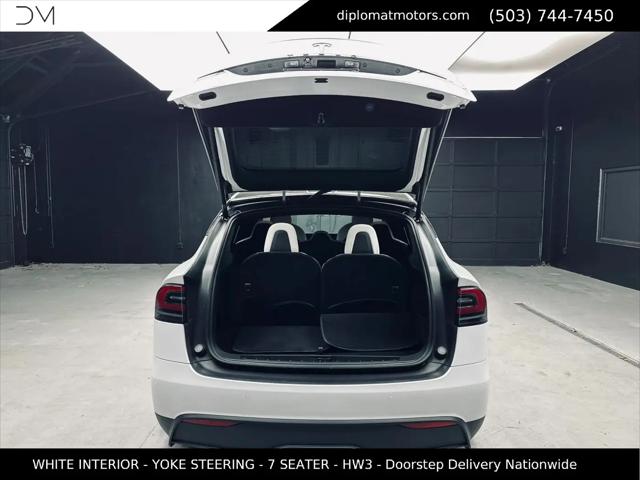 2022 Tesla Model X Dual Motor All-Wheel Drive