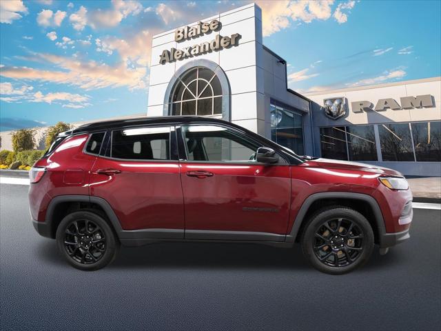 2022 Jeep Compass Altitude 4x4 2022 Jeep Compass Altitude 4x4