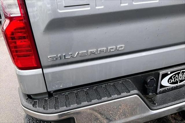 2023 Chevrolet Silverado 1500 4WD Crew Cab Short Bed LT with 2FL
