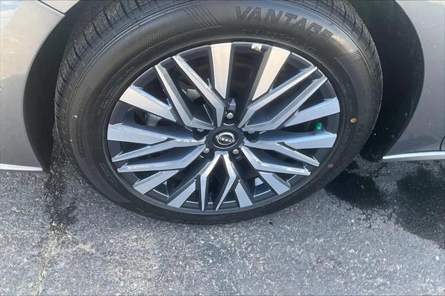 2025 Nissan Altima SV FWD