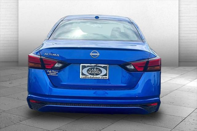 2025 Nissan Altima SV FWD