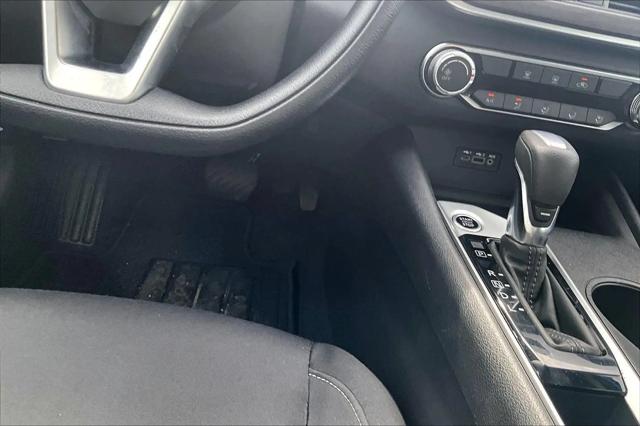 2025 Nissan Altima SV FWD