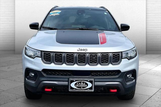2025 Jeep Compass Trailhawk 4x4