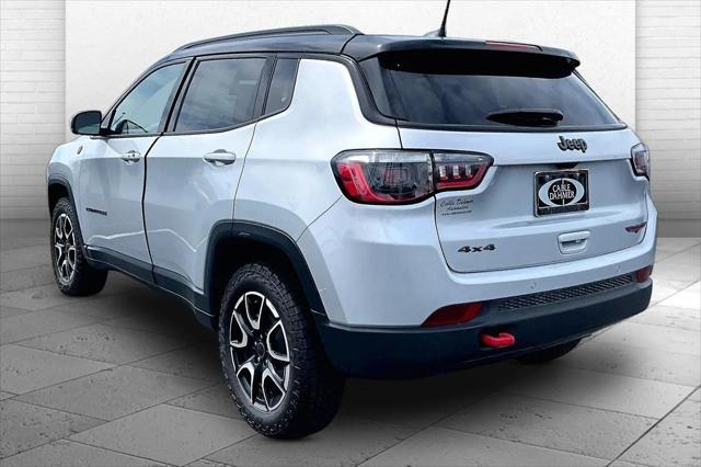 2025 Jeep Compass Trailhawk 4x4