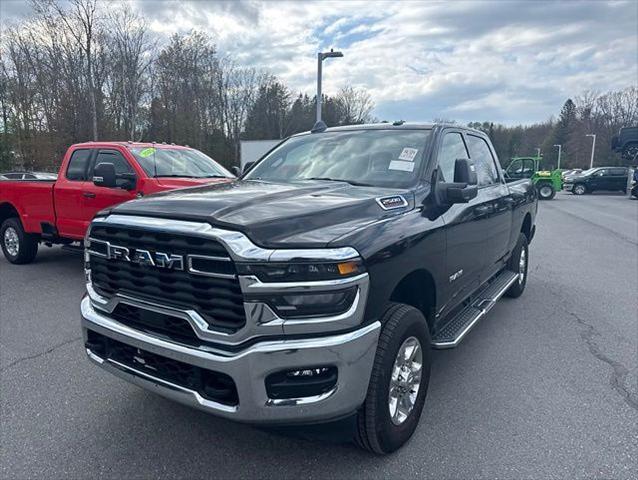 2025 RAM 2500 Big Horn Crew Cab 4x4 64 Box