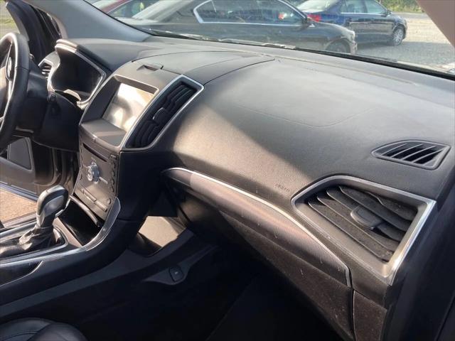 2017 Ford Edge Titanium