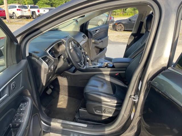 2017 Ford Edge Titanium