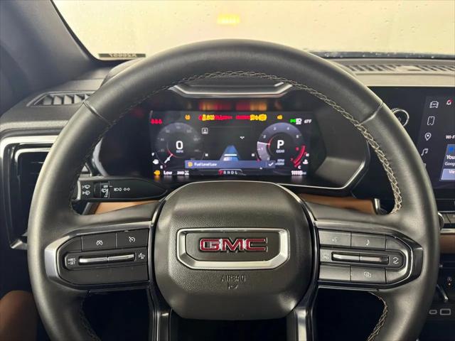 2025 GMC Canyon 4WD AT4