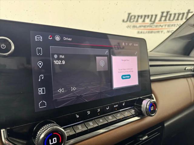 2025 GMC Canyon 4WD AT4
