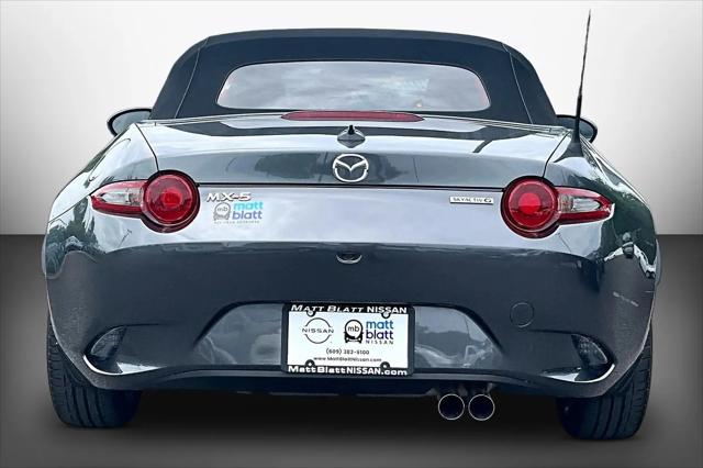 2023 Mazda Mazda3 2.5 S Premium