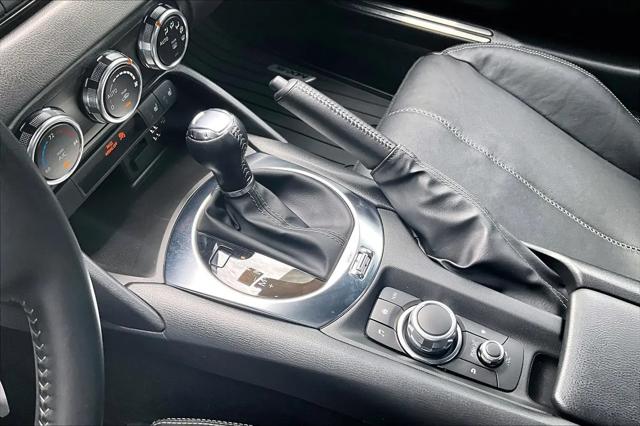 2023 Mazda Mazda3 2.5 S Premium