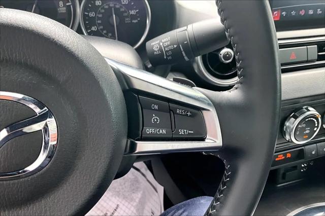 2023 Mazda Mazda3 2.5 S Premium