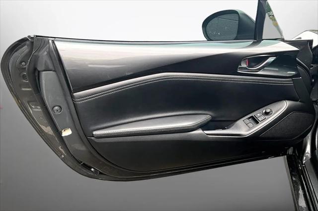 2023 Mazda Mazda3 2.5 S Premium