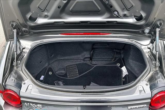 2023 Mazda Mazda3 2.5 S Premium