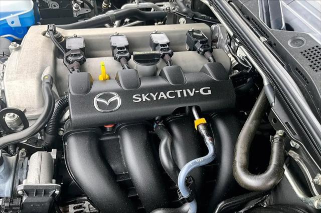 2023 Mazda Mazda3 2.5 S Premium
