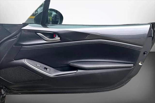 2023 Mazda Mazda3 2.5 S Premium