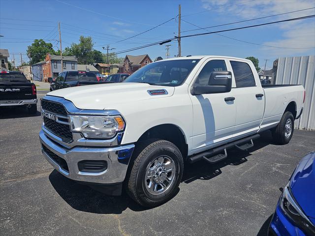 2024 RAM 2500 Tradesman Crew Cab 4x4 8 Box 2024 RAM 2500 Tradesman Crew Cab 4x4 8 Box