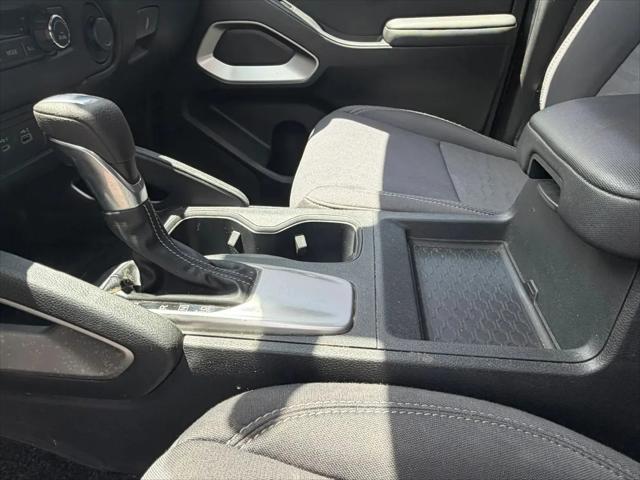 2022 Nissan Frontier Crew Cab Long Bed SV 4x2