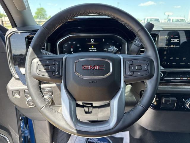 2023 GMC Sierra 1500 4WD Crew Cab Short Box Elevation with 3SB