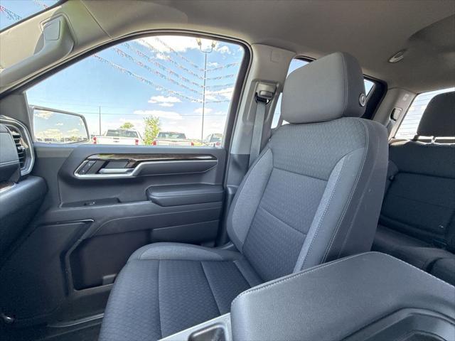 2023 GMC Sierra 1500 4WD Crew Cab Short Box Elevation with 3SB