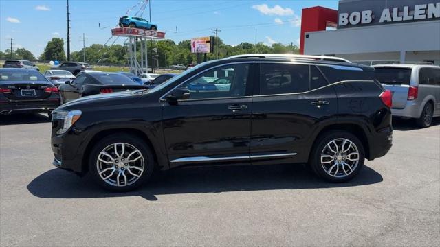 2023 GMC Terrain AWD Denali