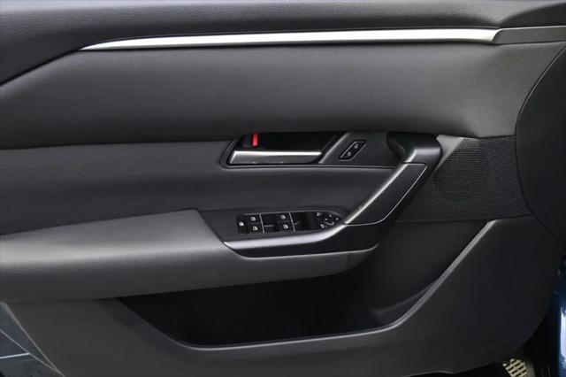2025 Mazda CX-50 Hybrid Preferred Package