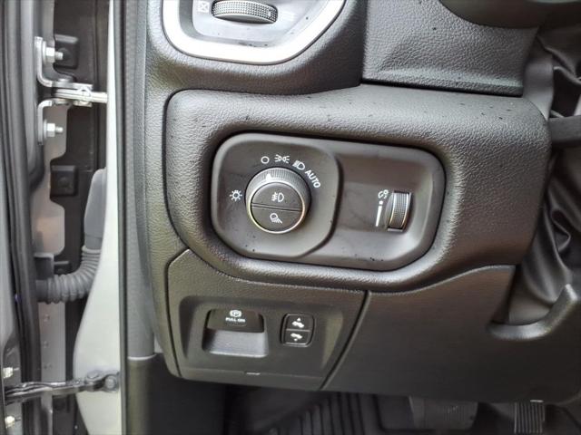 2022 Ram 1500 Big Horn Crew Cab 4x4 6'4" Box