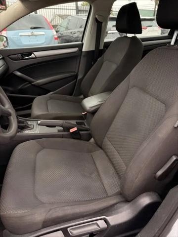 2015 Volkswagen Passat 1.8T S