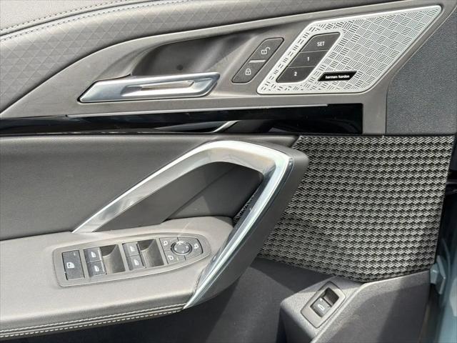 2025 BMW X2 xDrive28i
