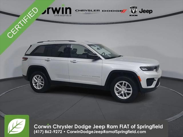 2023 Jeep Grand Cherokee Laredo 4x4 for sale in Springfield, MO