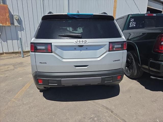 2026 Jeep Cherokee CHEROKEE LAREDO 4X4