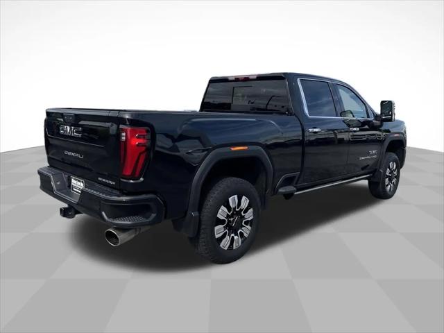 2024 GMC Sierra 2500HD 4WD Crew Cab Standard Bed Denali