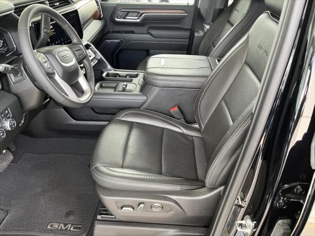 2024 GMC Sierra 2500HD 4WD Crew Cab Standard Bed Denali