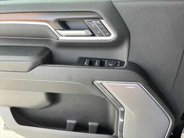 2024 GMC Sierra 2500HD 4WD Crew Cab Standard Bed Denali