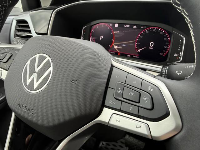 2025 Volkswagen Taos 1.5T SEL