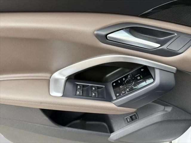 2025 Audi Q5 Premium TFSI quattro S tronic