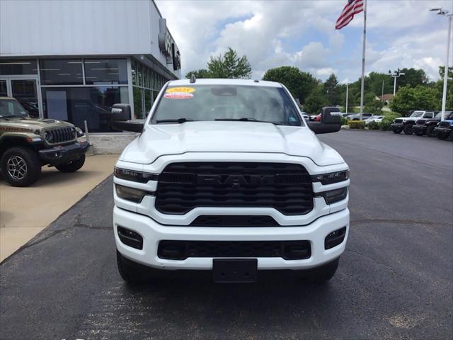 2025 RAM 2500 Big Horn Crew Cab 4x4 64 Box