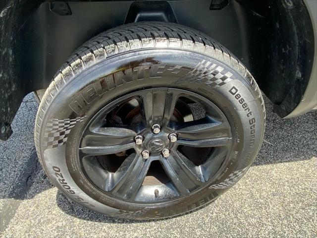 2022 Ram 1500 Classic Warlock Quad Cab 4x4 6'4" Box